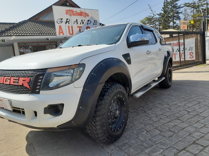 Encuentre camionetas usadas como una Ford Ranger en la automotora Grande Autos Vitacura, Chile. Camionetas Usadas Santiago Ford Ranger