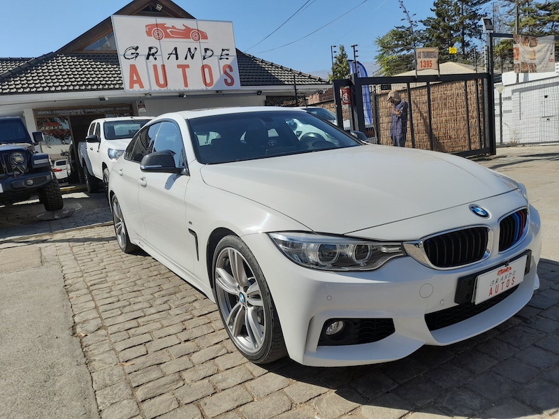 Encuentre autos sedán usado como un BMW en la automotora Grande Autos en Vitacura, Chile. Autos Sedán Usado Vitacura BMW